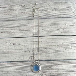 Teardrop pendant necklace